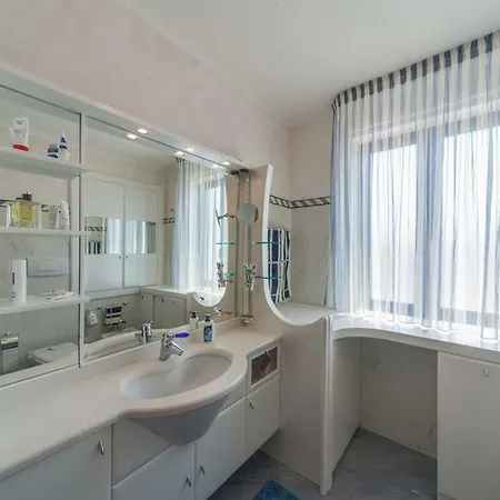 Baia Blu Attico Aurora Holiday home *