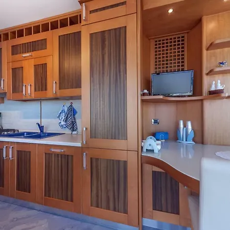 Baia Blu Attico Aurora Holiday home *
